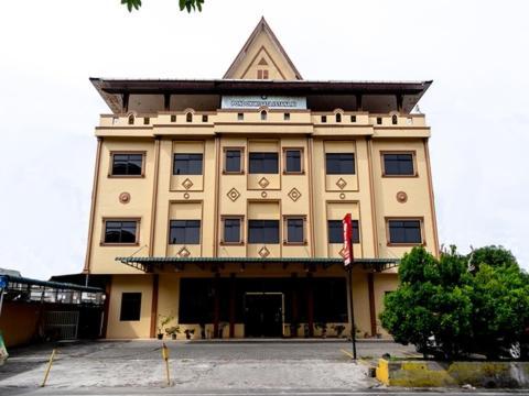 Pondok Wisata Istana XI Medan Esterno foto